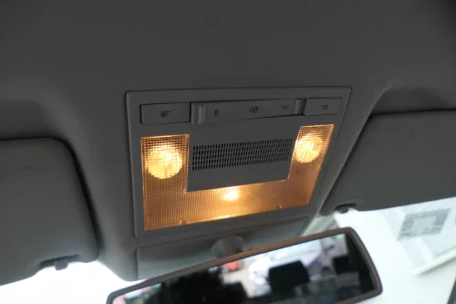 Seat Leon Altea Innenraumleuchte Leuchte innen Leselampe Lampe 5P0947111E grau (183180)