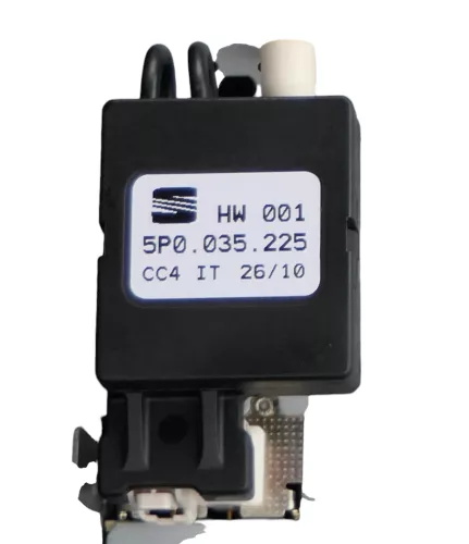 Altea 5P Steuergerät Antenne Antennenweiche Weiche Antennenverstärker 5P0035225