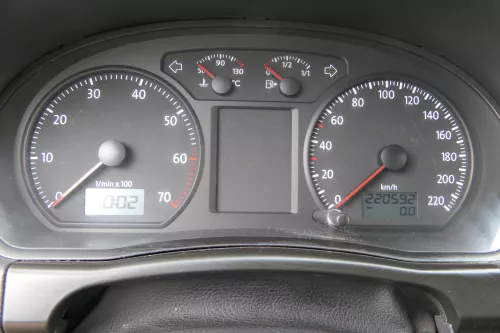 VW Polo 9N Tacho Tachometer Kombiinstrument 6Q0920804 1,2 47kw 40kw 220.000km