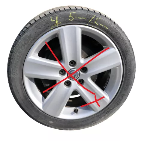 2x VW Golf Passat Reifen 205/45 ZR16 87W Sommerreifen 2x ca. 5mm NUR REIFEN (183269)