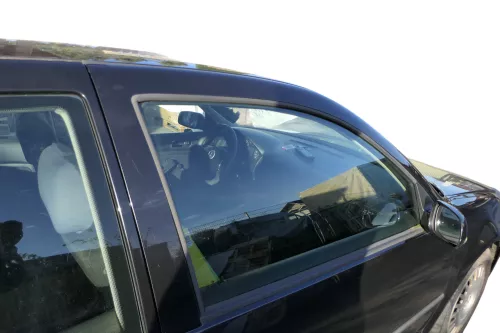 VW Golf 4 Tür vorne rechts Beifahrertür 2/3-Türer schwarz LC9Z ohnAnbauteile (183336)