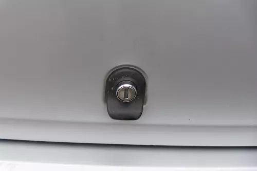 VW Fox 5Z Heckklappe Kofferraumklappe Klappe hinten + Scheibe silber LA7W (183544)