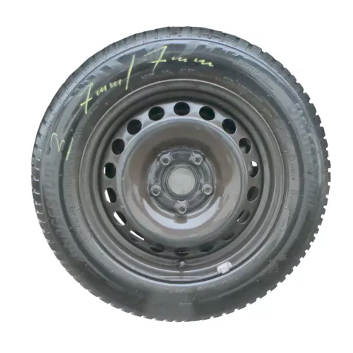 4x VW Golf 6 Plus 5M 195/65 R15 95V Winterreifen M+S Felgen Reifen M&S   ca. 6mm (183574)