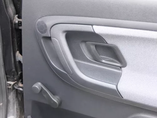 1x Skoda Fabia 5J Stufenheck Türverkleidung Verkleidung Tür hinten rechts Griff (183596)
