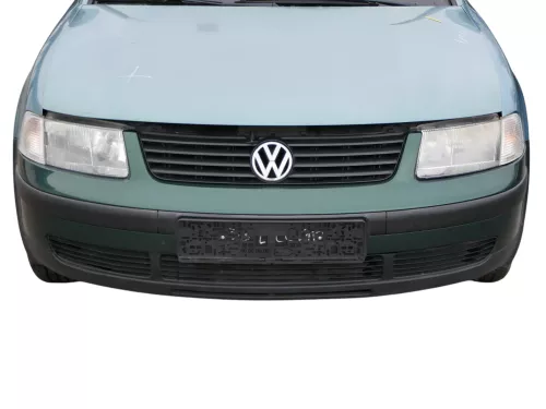 VW Passat 3B Stoßstange vorne Frontstoßstange Stoßfänger vorne grün LC6N + Grill (183616)