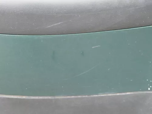 VW Passat 3B Stoßstange vorne Frontstoßstange Stoßfänger vorne grün LC6N + Grill (183616)