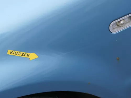 VW Passat 3B Kotflügel vorne links blau grün türkis ( evtl. LB7T oder LB6N ???) (183617)