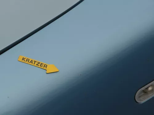 VW Passat 3B Kotflügel vorne links blau grün türkis ( evtl. LB7T oder LB6N ???) (183617)