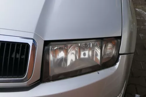 Fabia 6Y Stoßstange Stoßfänger vorne grau silber LF7T Facelift-Gitter NSW-MÄNGEL (183656)