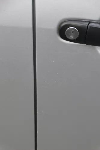 Skoda Fabia 6Y Kombi Limousine Tür vorne rechts Beifahrertür grau silber LF7T (183659)