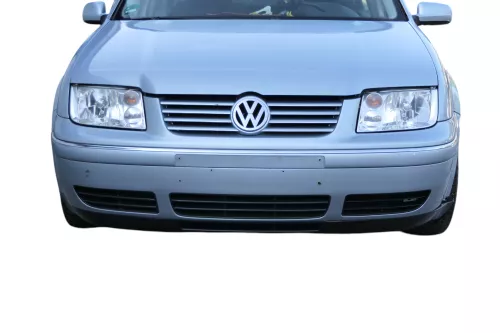 VW Bora Stoßstange vorne Frontstoßstange Stoßfänger vorn blau LB5S