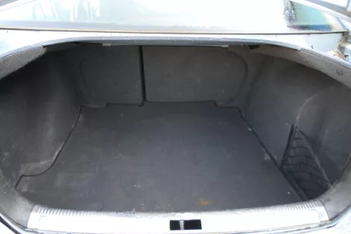 VW Bora Limousine Stufenheck Sitz Rückbank Rücksitzbank Sitzfläche Sitze (183702)