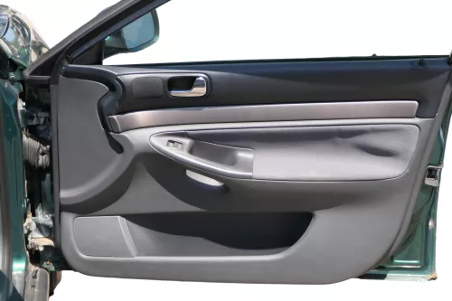 1x Audi A4 B5 Türverkleidung Verkleidung Tür vorne rechts Griff Öffner