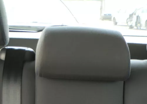 VW Polo 9N 9N3 Cross Fun Kopfstütze hinten mitte mittig    blaue Näthe