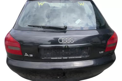 A3 8L bis Bj.ca1999 Heckklappe Kofferraumklappe Klappe hinten schwarz LZ9U Schei (183959)
