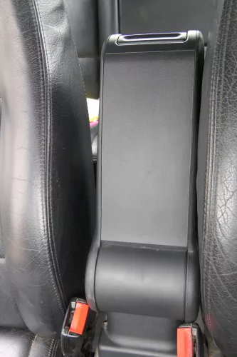 A3 8L Mittelarmlehne Armlehne Lehne Mitte Original bis ca.Bj.1999 OHNE-DECKEL (183972)