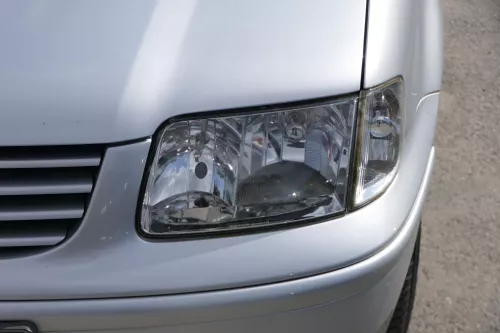 VW Polo 6N2 Stoßstange vorne Frontstoßstange Stoßfänger silber LA7W (183984)