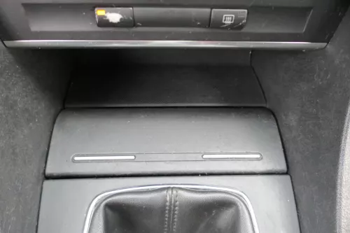 Audi A4 B6 8E Aschenbecher vorne 8E0857951H 4PK schwarz