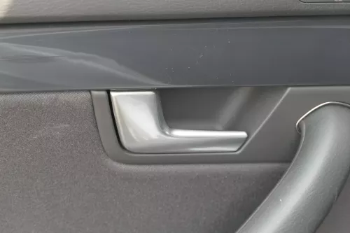 1x A4 8E B6 Türverkleidung Verkleidung Tür hinten links soul schwarz (184069)