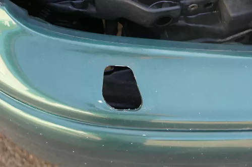 VW Bora Stoßstange vorne Frontstoßstange Stoßfänger vorn grün LC6M SWR (184177)