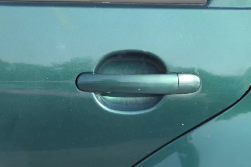 VW Golf 4 Bora Tür hinten links nur Kombi / Variant grün LC6M - ohne Anbauteile (184182)