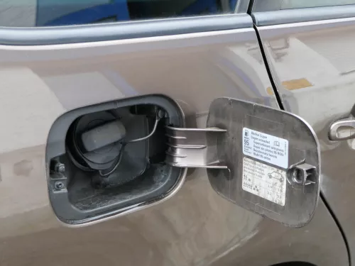 VW Golf 5 1K5 + Golf 6 Variant Kombi Tankdeckel Deckel Tank braun LH8Z (184222)