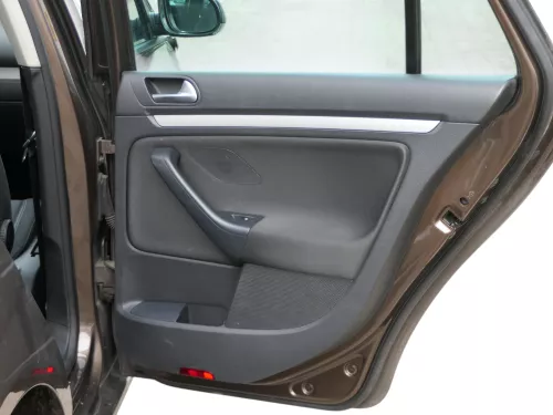 1x Golf Variant Kombi AJ5 5 1K Türverkleidung Verkleidung Tür hinten rechts schw