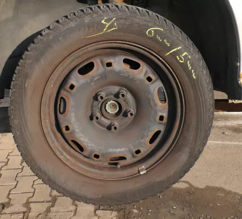 4x Fabia Felgen Reifen 165/70 R14 81T Allwetterreifen M&S 5jx14H2 ET35 5-8mm (184297)