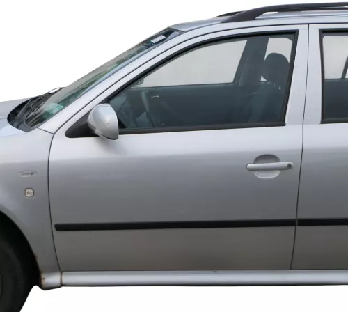 Skoda Octavia 1U Kombi + Limo Tür vorne links Fahrertür blau LF5U 9460 ohne Anba