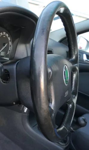 VW Golf 4 Passat Lenkrad 4-Speichen 1J0419091AD Leder Lederlenkrad (184318)