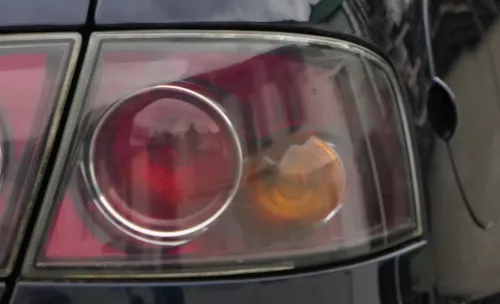 Ibiza 6L Rücklicht hinten rechts außen Rückleuchte Lampenträger schwarz smoke