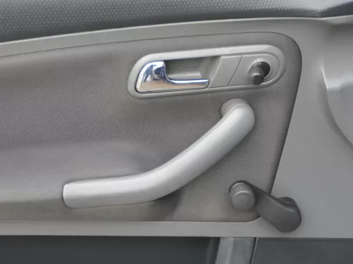 1x Seat Ibiza 6L Türverkleidung Verkleidung Tür vorne links 2/3-Türer Griff (184393)
