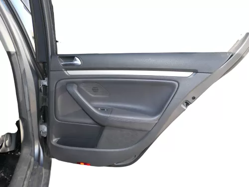 1x Golf 5 Limousine Türverkleidung Verkleidung Tür hinten rechts 4/5-Türer Leder