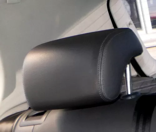 1x Golf 5 V Kopfstütze hinten dunkel anthrazit rechts / links anthrazit  - Leder