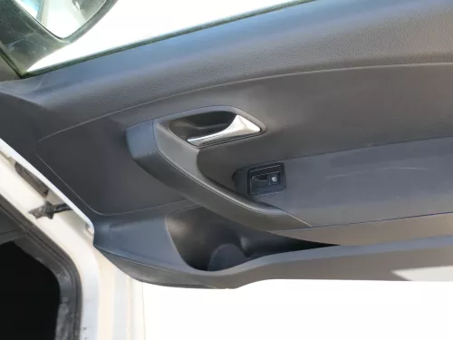 1x VW Polo 6R Türverkleidung Verkleidung Tür 2/3-Türer vorne rechts schwarz (184506)