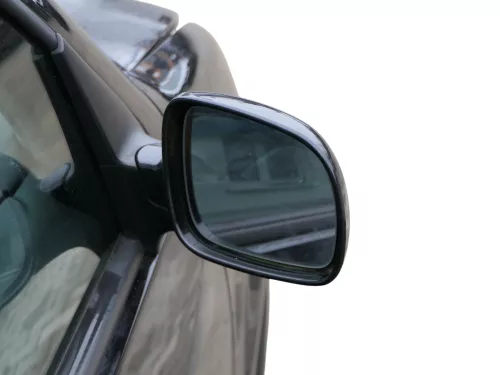 VW Golf 4 Bora elektrischer Spiegel vorne rechts Außenspiegel schwarz LC9Z+ Glas (184564)