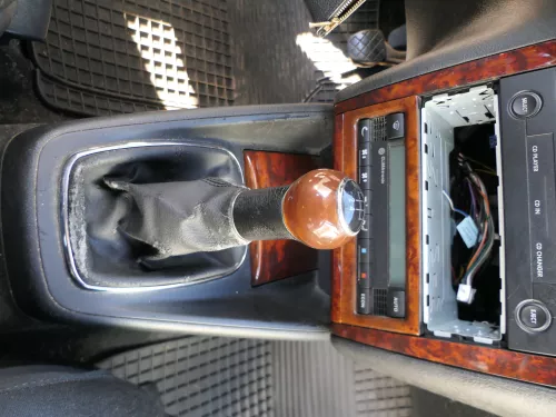 Golf 4 Bora Schaltknauf Schaltsack schwarz TDI Holz Dekor wurzelnuss klein (184605)