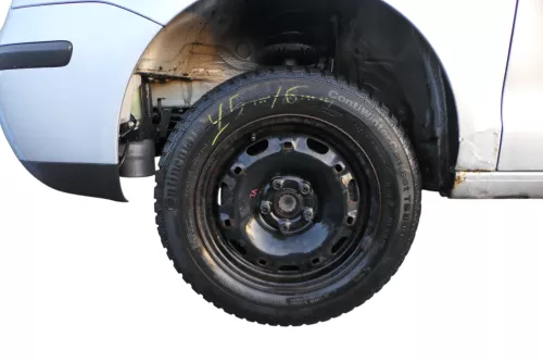 4x Skoda Fabia Felgen Reifen 165/70 R14 81T Winterreifen M&S 5jx14H2 ET35 5-6mm (184656)