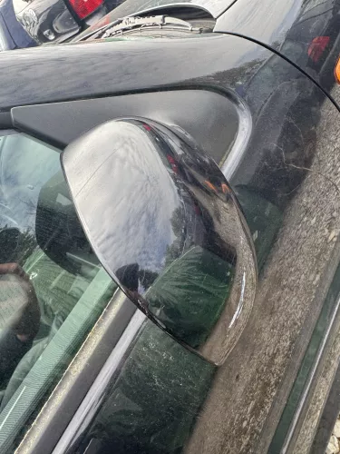 VW Polo 6N2 manueller Spiegel Außenspiegel rechts außen schwarz LC9Z (184672)