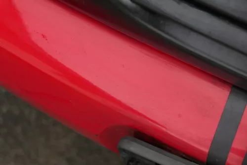 VW Polo 6N Stoßstange vorne 2-geteilte Frontstoßstange rot LP3G Stoßfänger (184675)