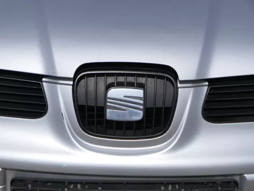 Seat Arosa 6H Stoßstange Frontstoßstange vorne grau silber LS7N Facelift + Grill (184682)