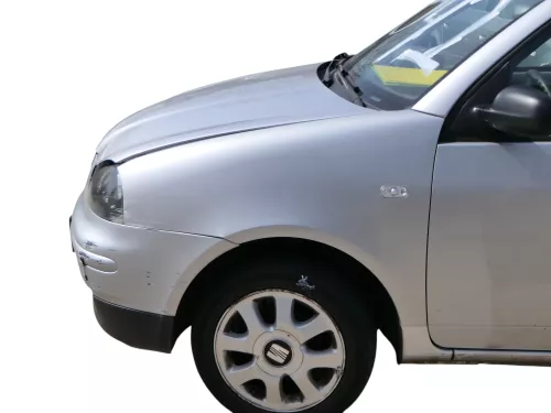 Seat Arosa Kotflügel links ab ca. Bj. 2000 Facelift grau silber LS7N