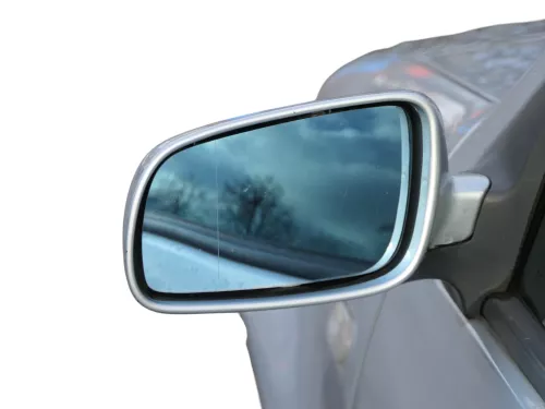 VW Golf 4 Bora elektrischer Spiegel vorne links Außenspiegel silber LA7W & Glas (184696)