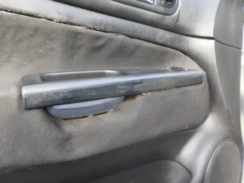 VW Golf 4 2/3-Türer Türverkleidung Verkleidung Tür vorne links schwarz (184701)