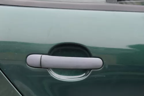 Skoda Fabia 6Y Combi Variant Kombi Tür hinten rechts grün LF8C (184742)