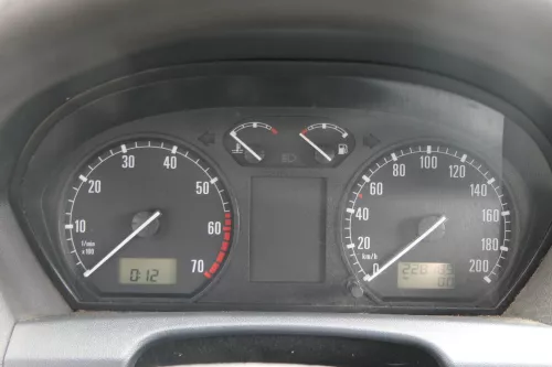 Skoda Fabia 6Y Tacho Tachometer Kombiinstrument 6Y0920880M 228.000km 1,2 AWY AZQ (184750)