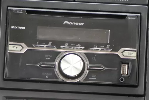 Golf 4 Bora T5 T4 Radio CD Player Pioneer Mixtrax Doppel Din AUX FH-X7208T USB