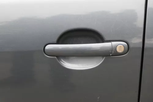 Fabia 6Y Kombi + Limousine Tür vorne links Fahrertür grau LC7V ohneAnba (184801)