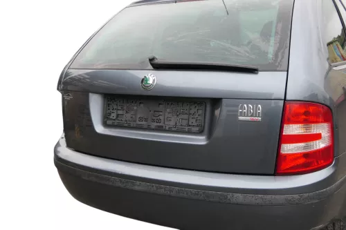 Skoda Fabia 6Y Combi Kombi Heckklappe Kofferraumklappe Klappe grau LF7V