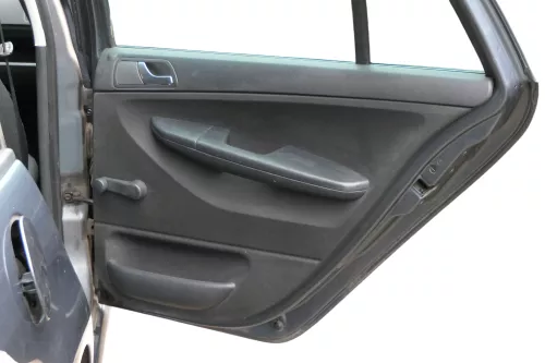 1x Fabia 6Y Kombi Türverkleidung Verkleidung Tür hinten rechts schwarz anthrazit